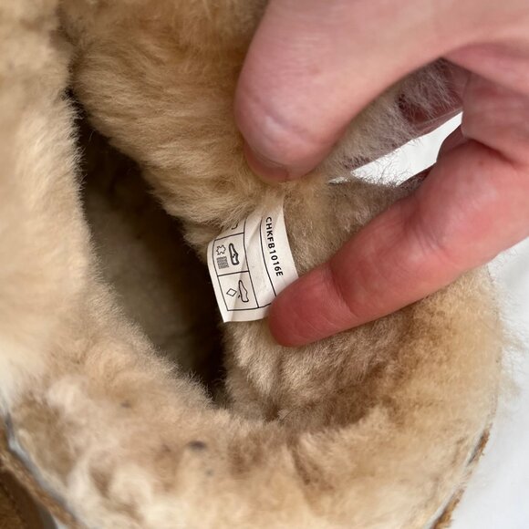 Koolaburra By UGG Womens Suede Shearling Lined Short Boots Size 7 Chestnut - Picture 12 of 12